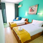 Pine Hotel 2*