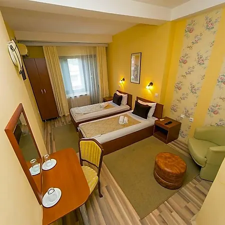 Pine Hotel Skopje