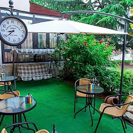 Pine Hotel