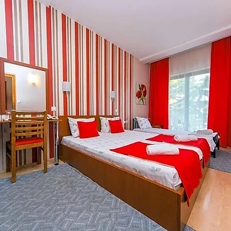 Hotel Pine Skopje